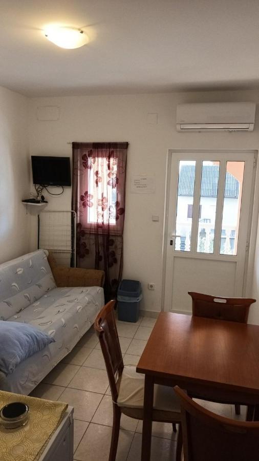 Apartments Dujlovic ปริฟลากา ภายนอก รูปภาพ