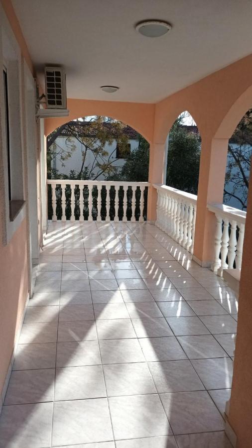Apartments Dujlovic ปริฟลากา ภายนอก รูปภาพ