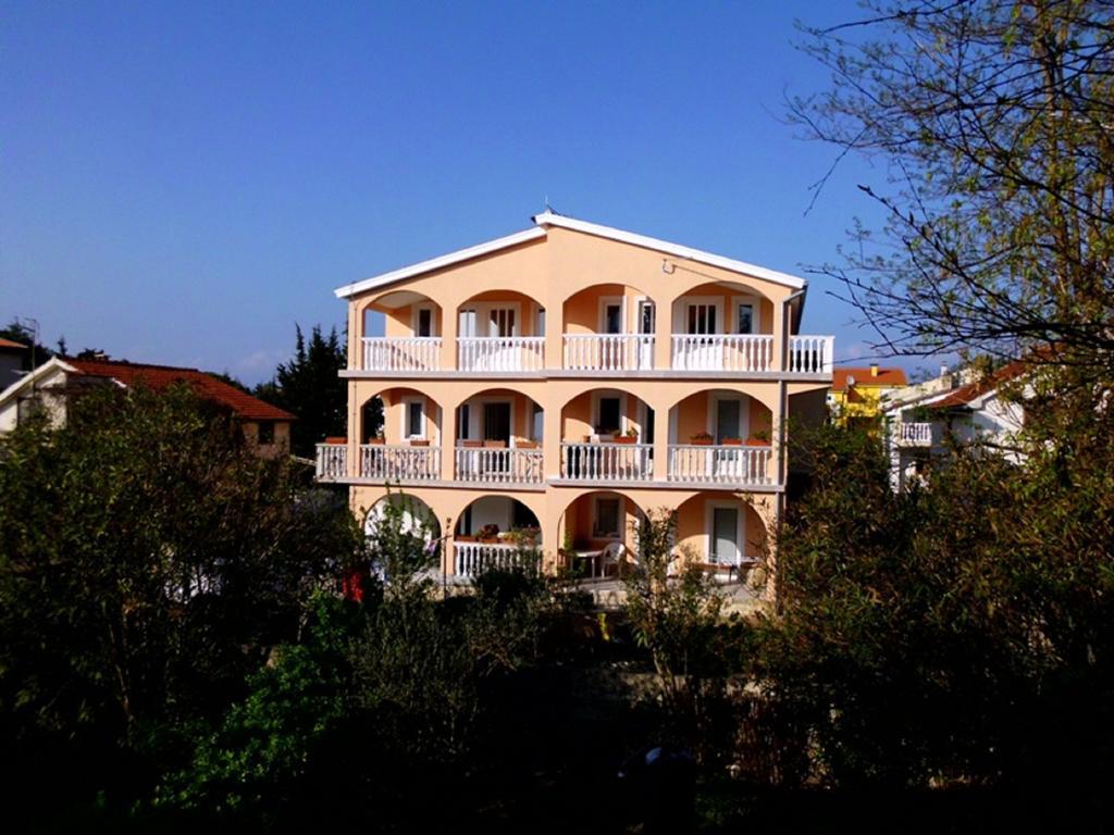 Apartments Dujlovic ปริฟลากา ภายนอก รูปภาพ