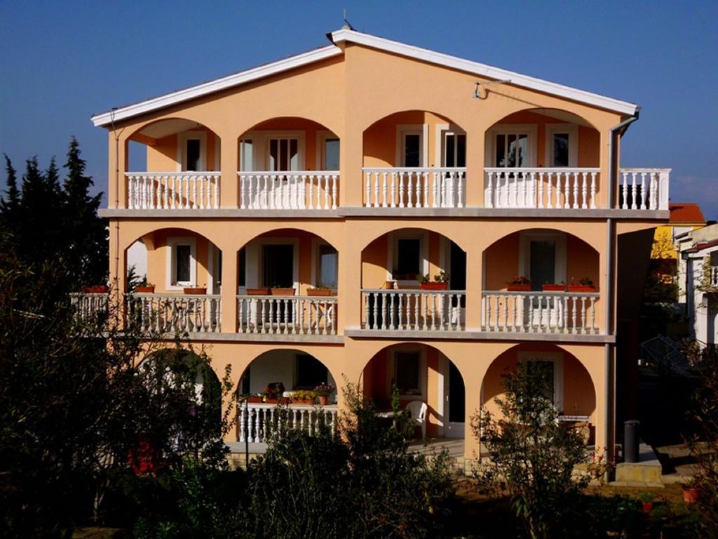 Apartments Dujlovic ปริฟลากา ภายนอก รูปภาพ